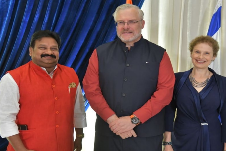 The First President of Israel to visit India H.E.Ezar Weizman with the National Chairman Adam Raj Dekkapaty in New Delhi December 1997.
